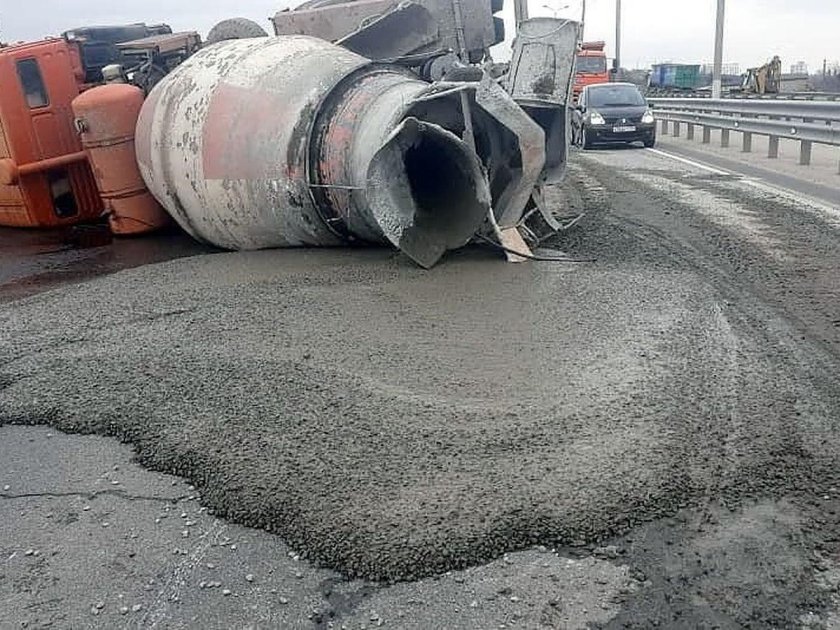 Авария бетоновоз Волгоград