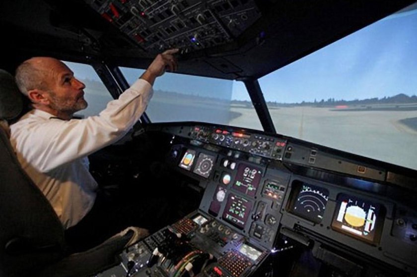 Кабина самолета