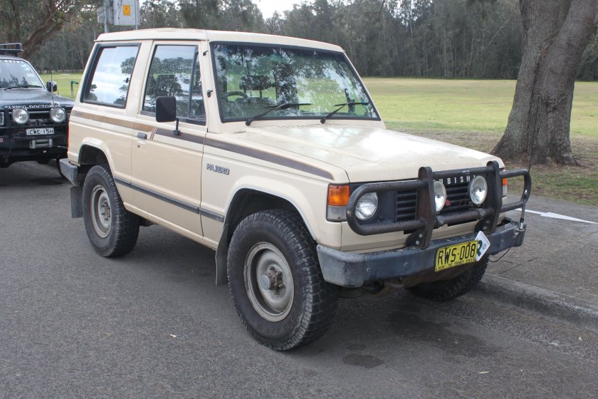 Мицубиси Паджеро 1985