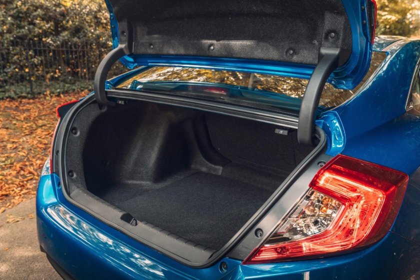 Honda Civic 9 седан багажник