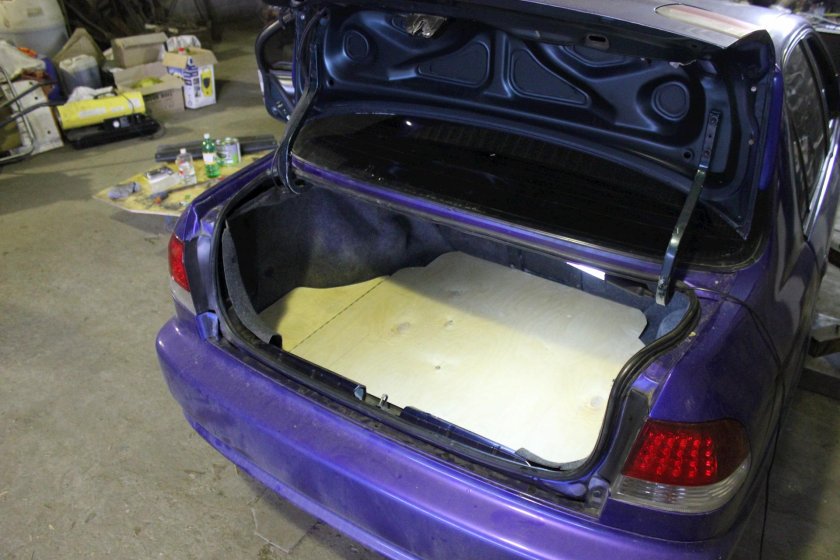 Хонда Цивик 6 седан багажник