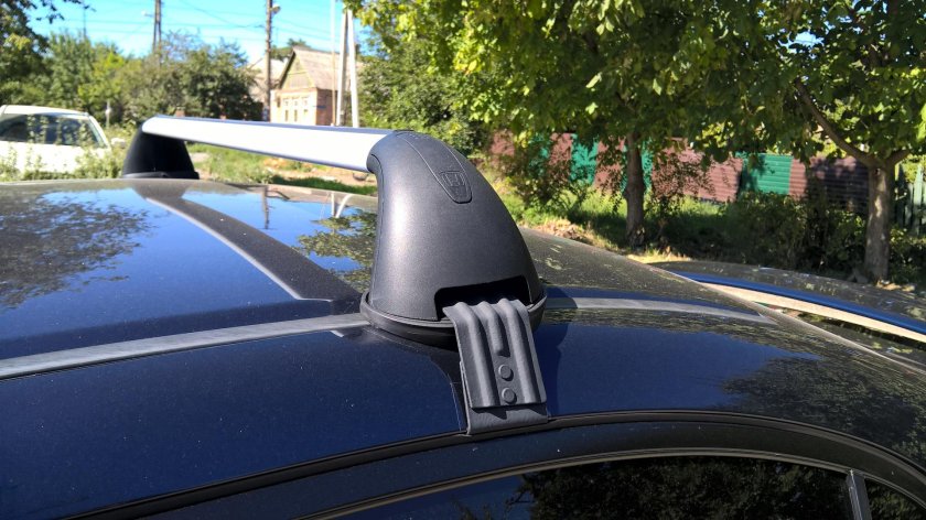 Honda Civic 4d 2008 багажник на крышу