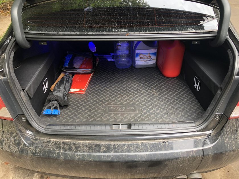 Honda Civic 4d багажник