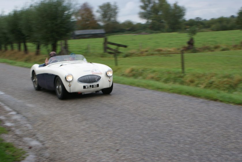 Austin-Healey 100 s