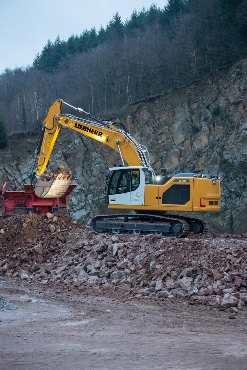 Liebherr r900c Litronic