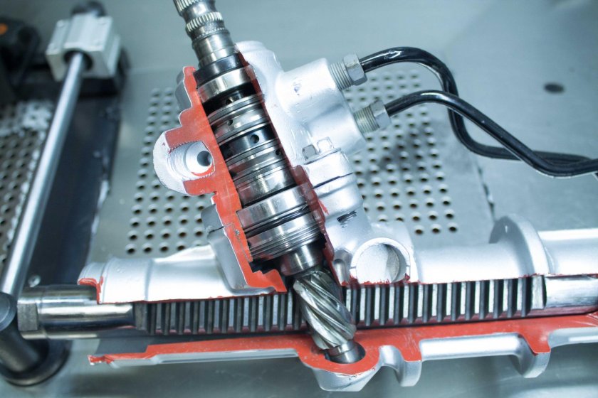 Рулевая рейка