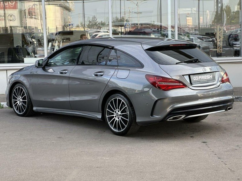 Mercedes Benz CLA 250 shooting Brake