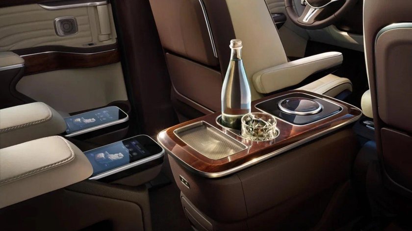 Хунцы минивэн hq9