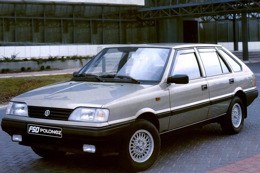 Автомобиль FSO Polonez