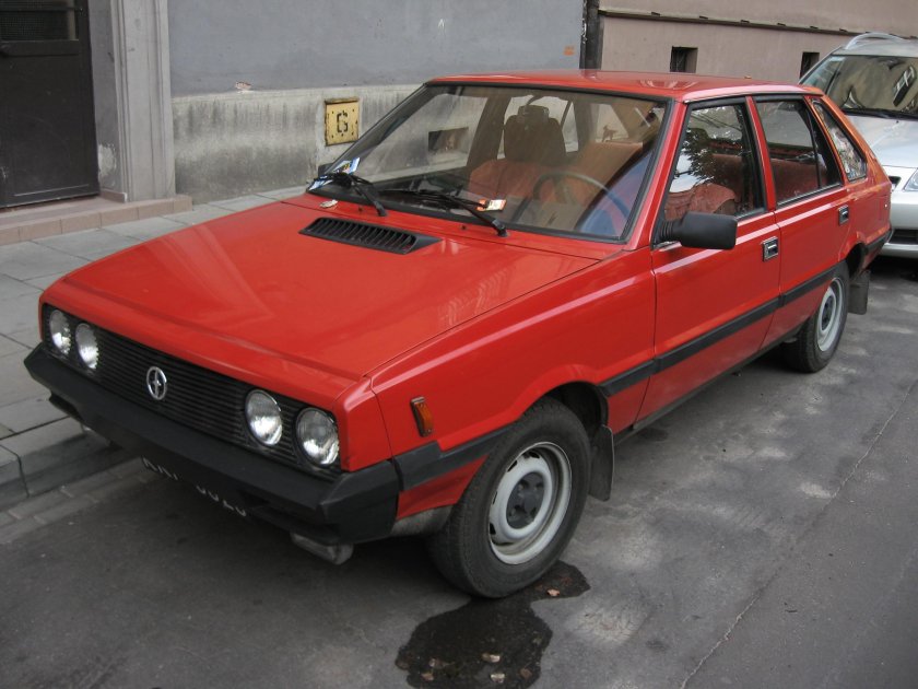 Машина 1986 FSO Polonez