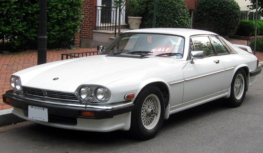 Ягуар XJS