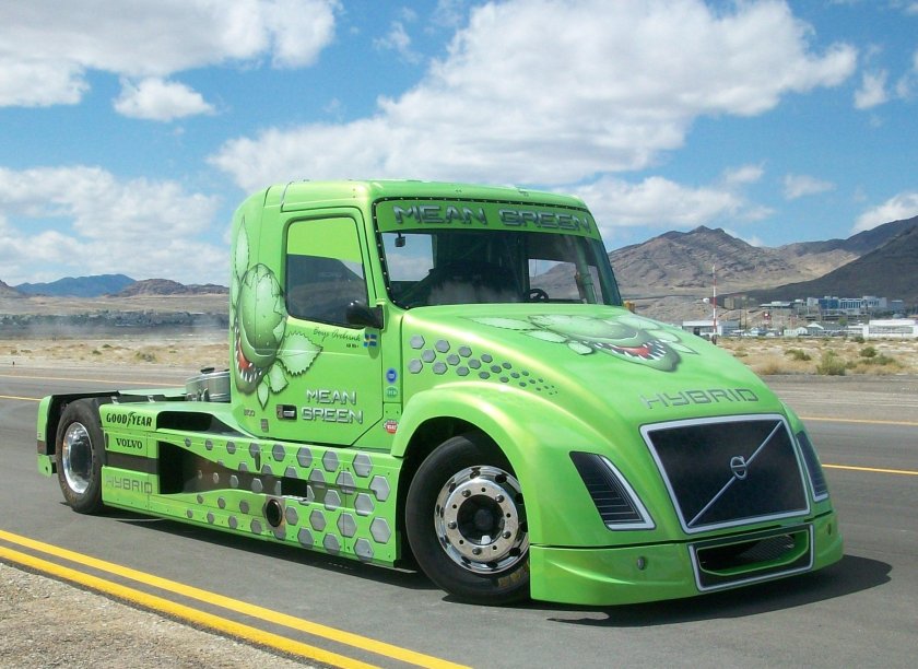 Freightliner Cascadia Pikes Peak