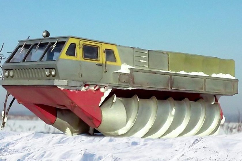 Шнекороторный вездеход ЗИЛ-4904