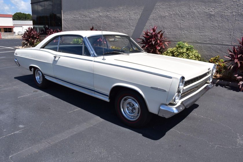 Mercury Comet White