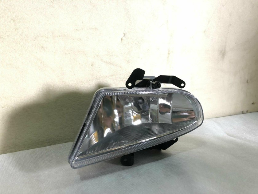 Противотуманные фары Хендай акцент