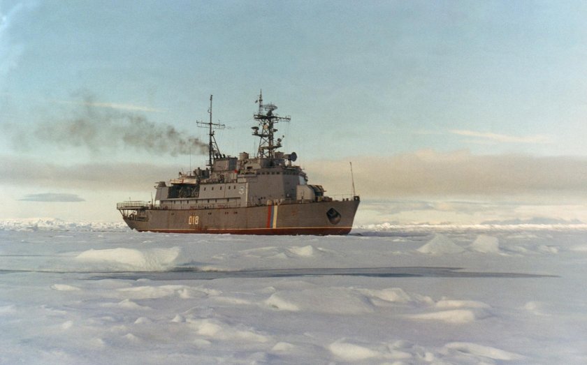 Ледокол проекта 97п "Руслан".