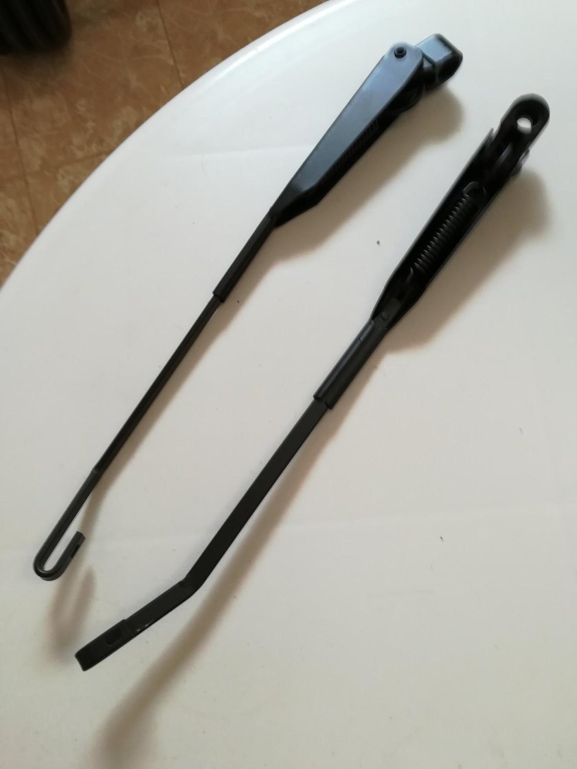 Поводки дворников ВАЗ 2107