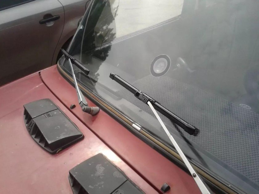 Щетки стеклоочистителя ВАЗ 2107