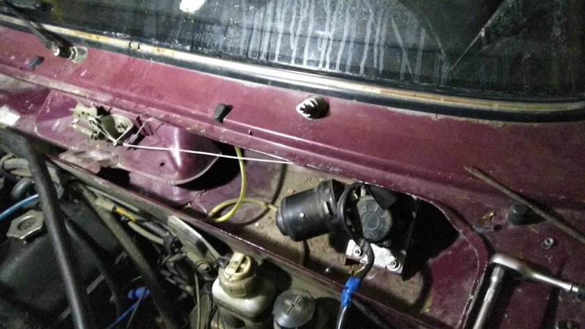 Моторчик на дворники ВАЗ 2107