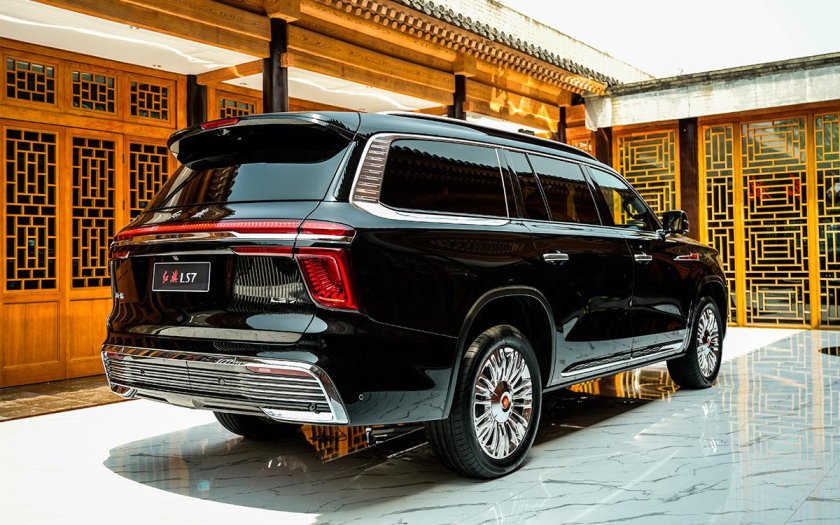 Китайский Hongqi ls7 внедорожник