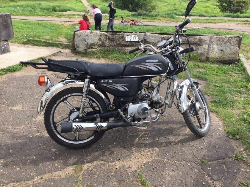 Альфа рейсер 72