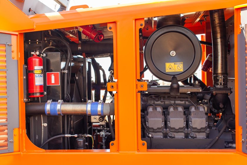 UMG м300 машина для расчистки просек мульчер