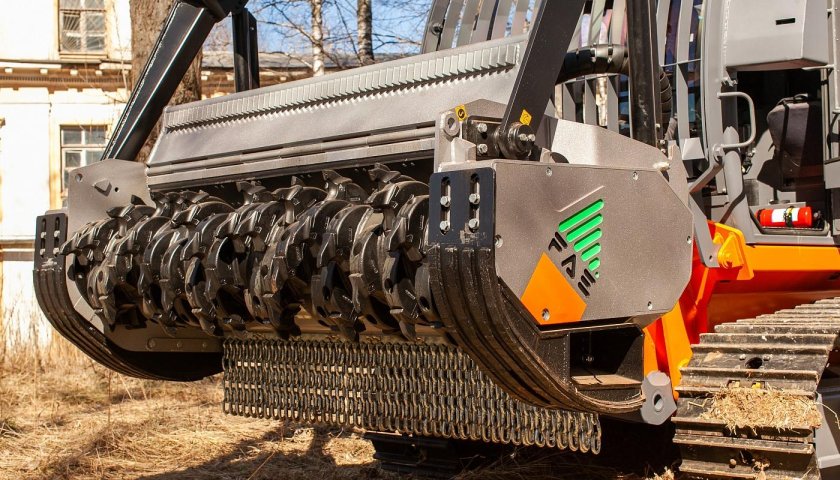 Машины для расчистки просек м-300