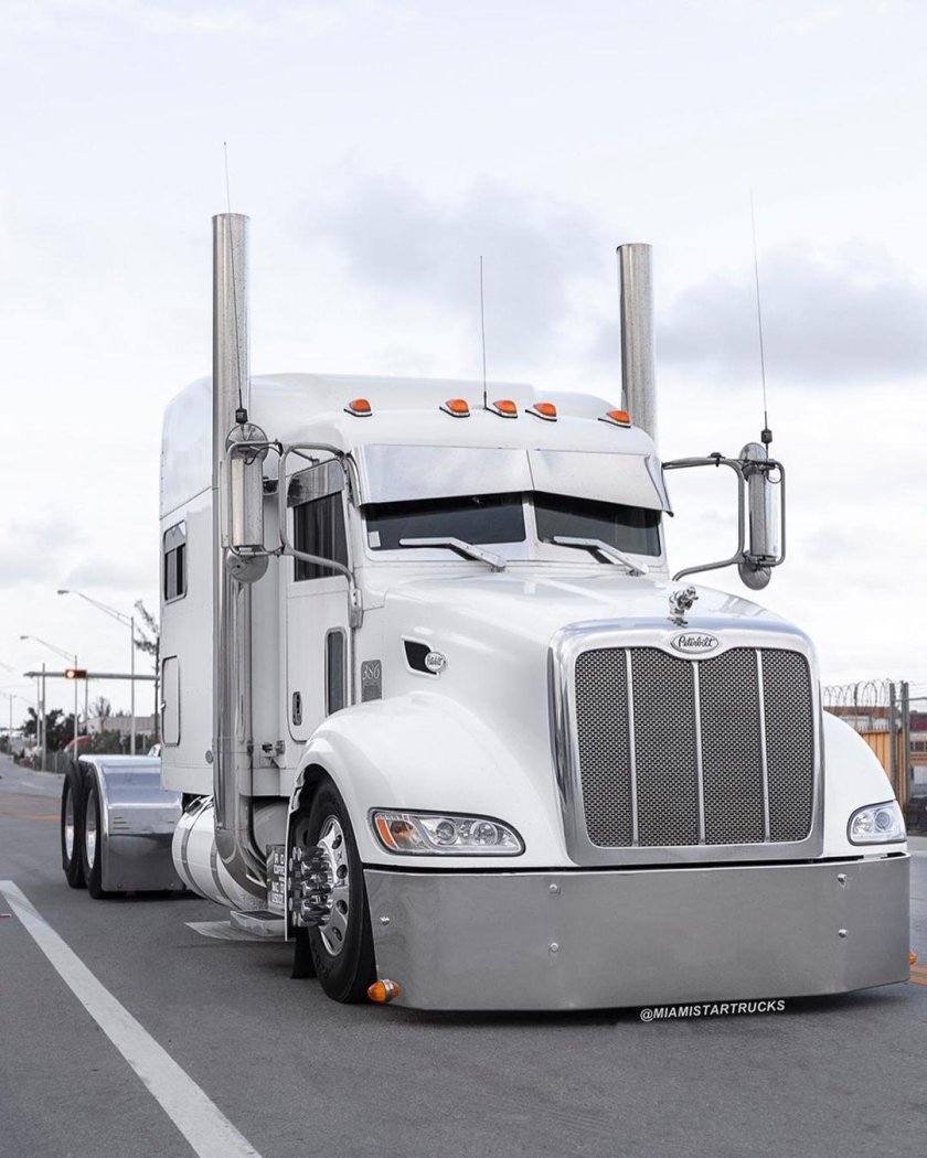Peterbilt 386 Custom