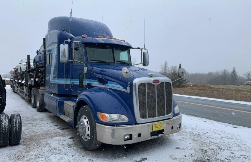 Peterbilt 386 салон