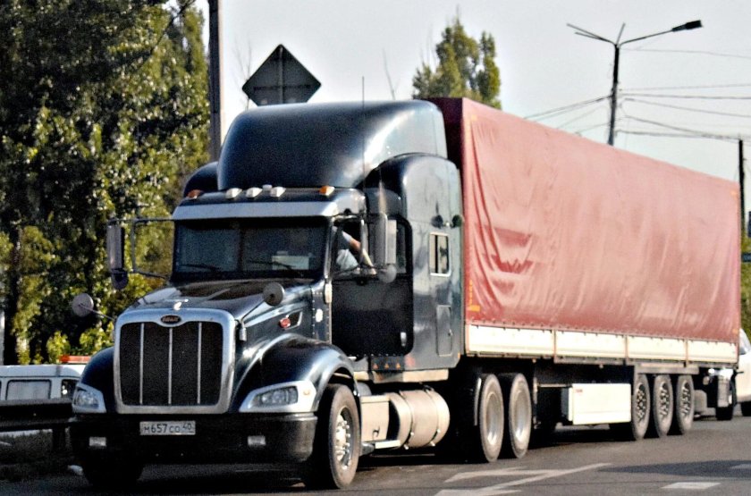 Peterbilt 386 в России
