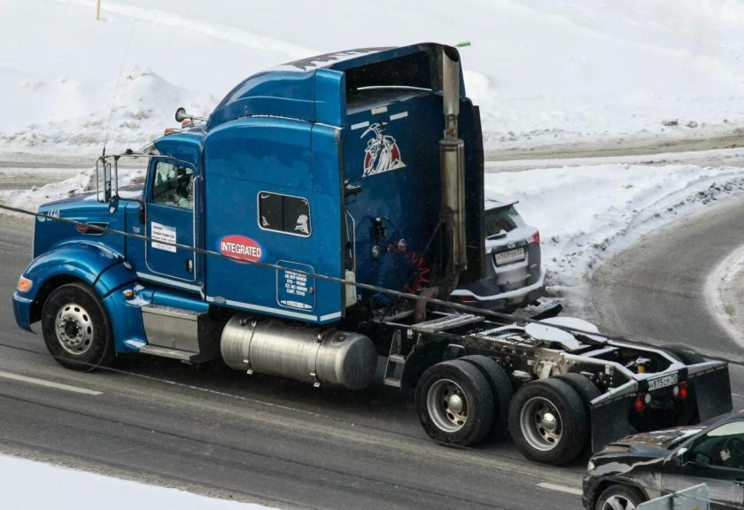 Петербилт 72