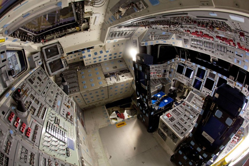 Спейс шаттл космический корабль