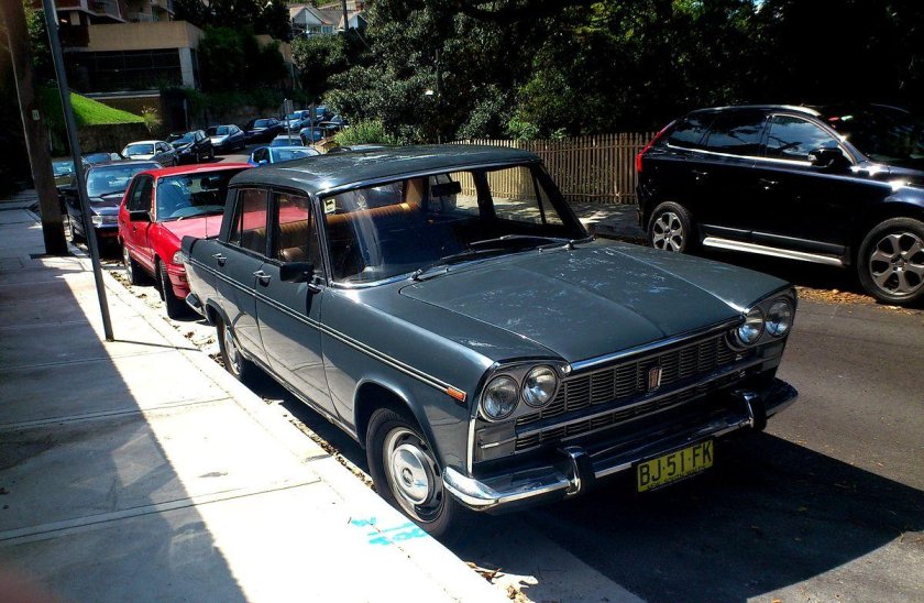 Fiat 2300 заниженный