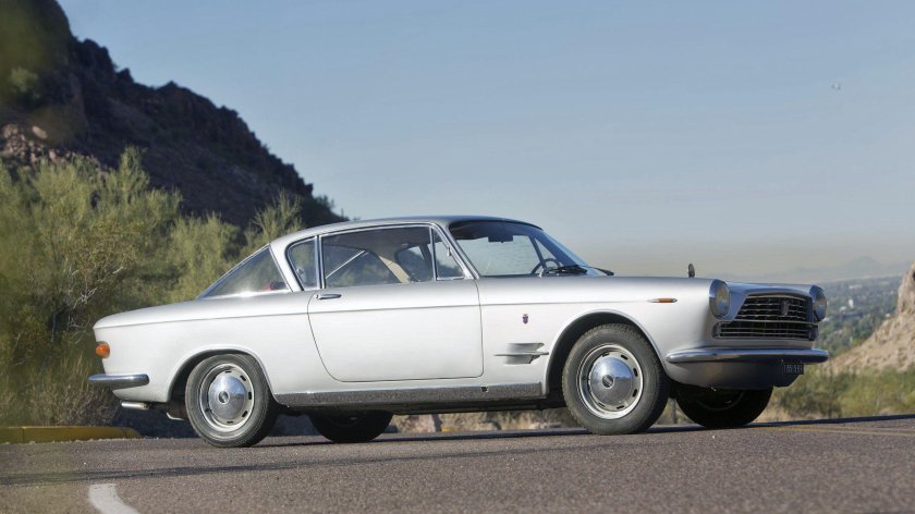 Fiat 2300 Coupe Ghia