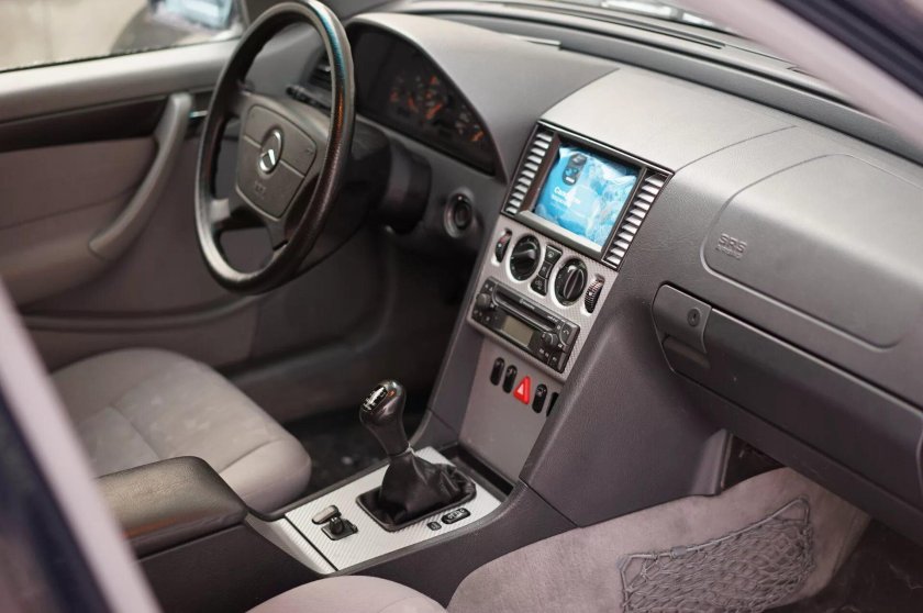 Mercedes-Benz w202 салон