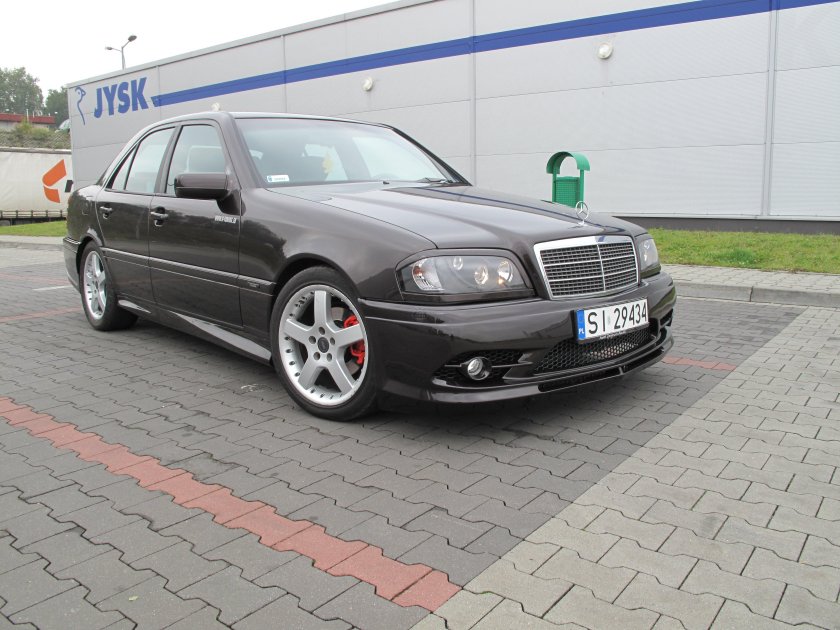 C class w202 AMG
