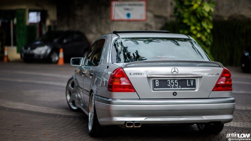 Мерседес-Бенц w202 AMG