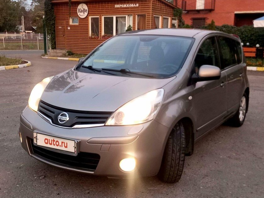 Nissan Note 2011