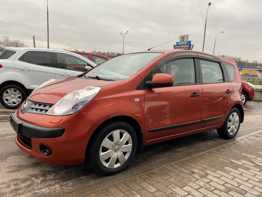 Ниссан ноут 2008 г оранжевый