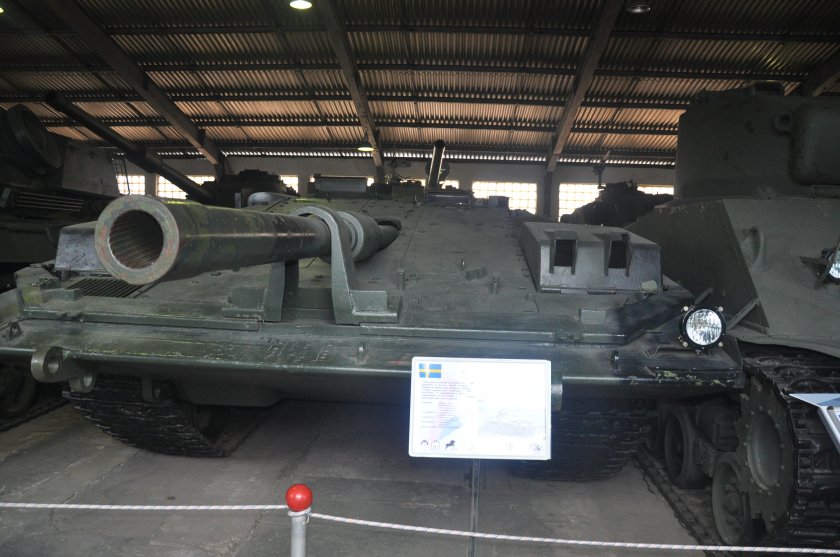 Шведский танк Стридсвагн 103