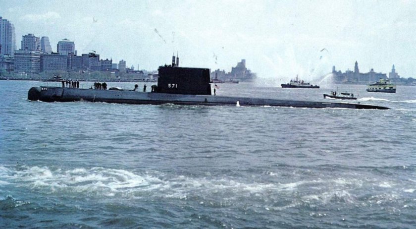Атомная подводная лодка Наутилус