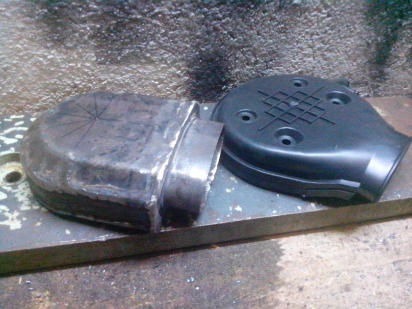 Корпус воздушного фильтра УАЗ 3303