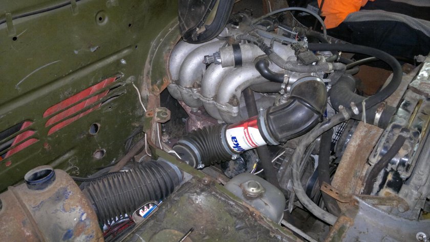 Воздушный патрубок УАЗ Буханка 409 двигатель