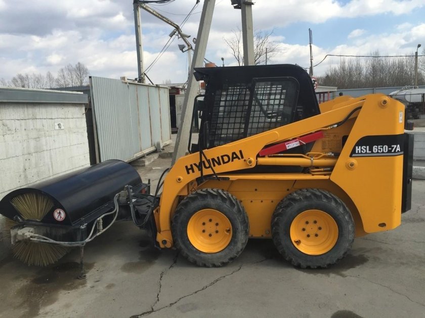 Хендай 650 мини-погрузчик