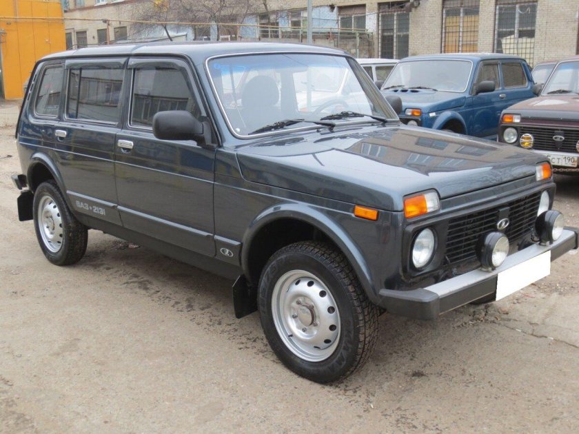 Lada (ВАЗ) 2131 (4x4)