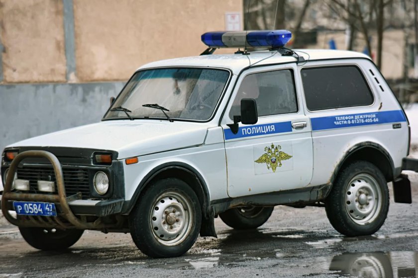 Lada Niva Police