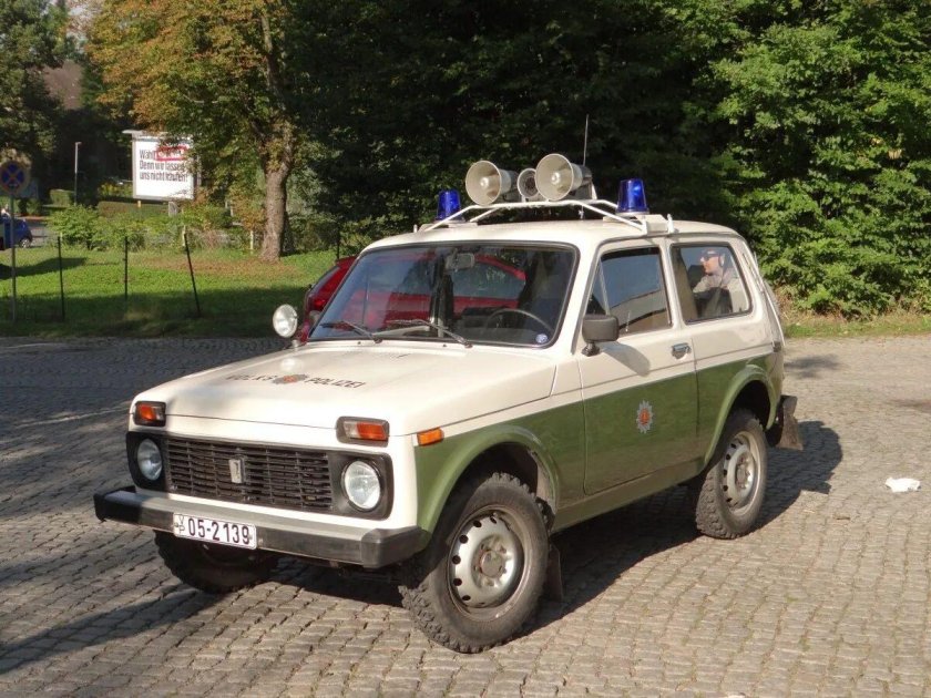 ВАЗ 2121 Нива полиция