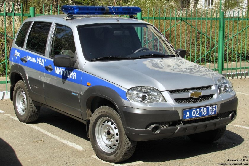 Лада 2123 Нива Шевроле полиция