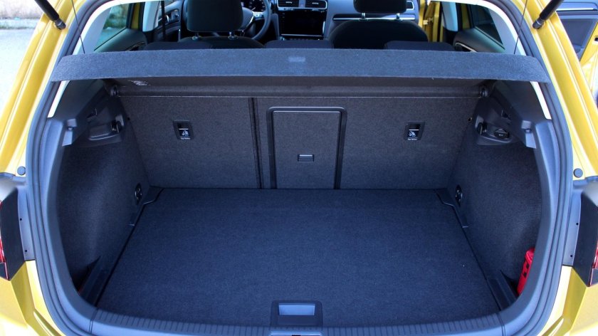 VW Golf 7.5 багажник