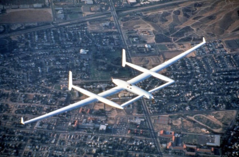 Rutan model 76 Voyager